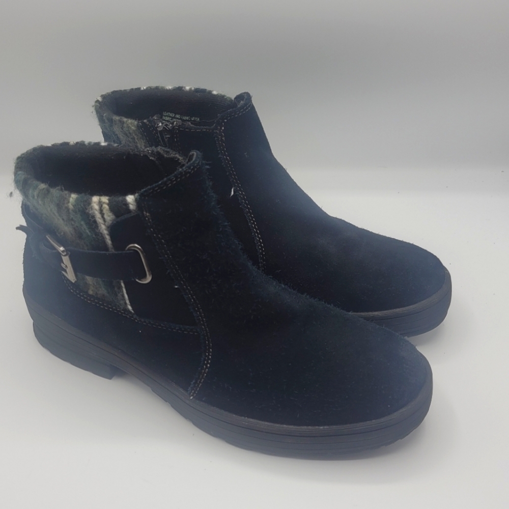 Earth Origins Ankle Booties leather and fabric upper size 9M